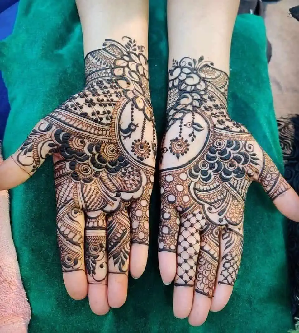 Palm Mehndi Simple