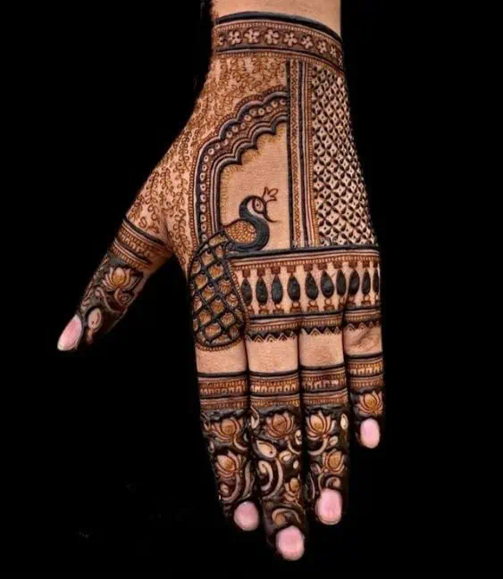 Arabic Back Hand Mehndi Design Simple and Easy