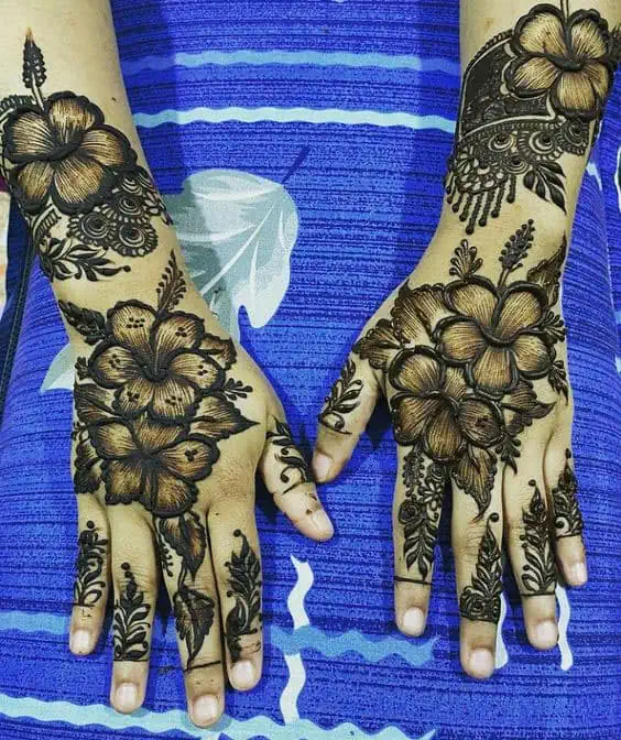 Arabic Back Hand Mehndi Design Simple and Easy