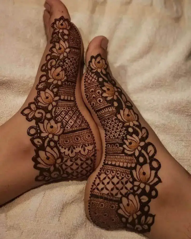 Best Leg Mehndi Designs