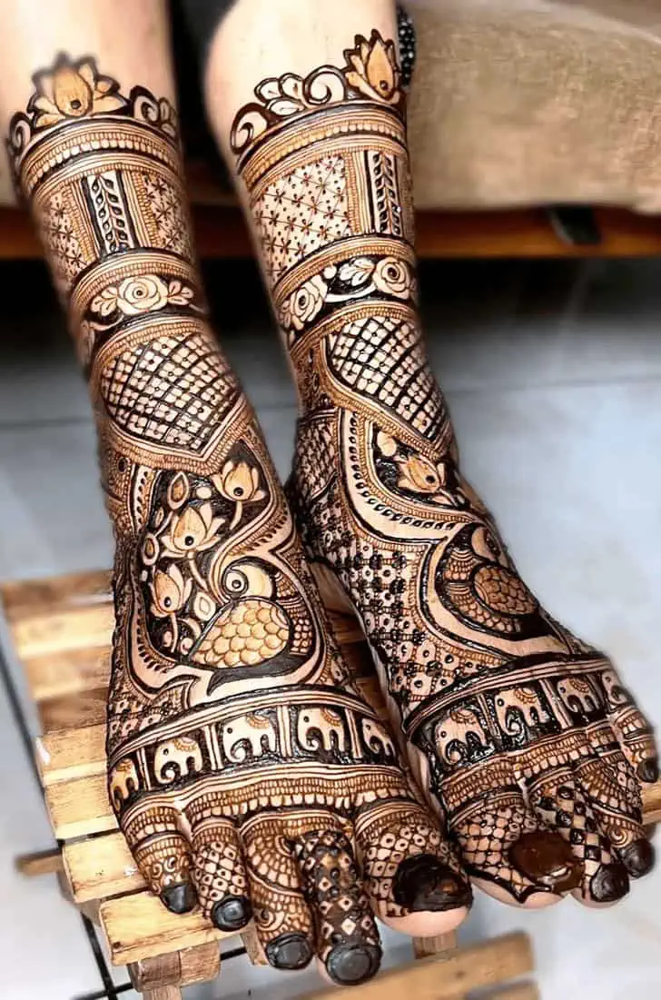 Best Leg Mehndi Designs