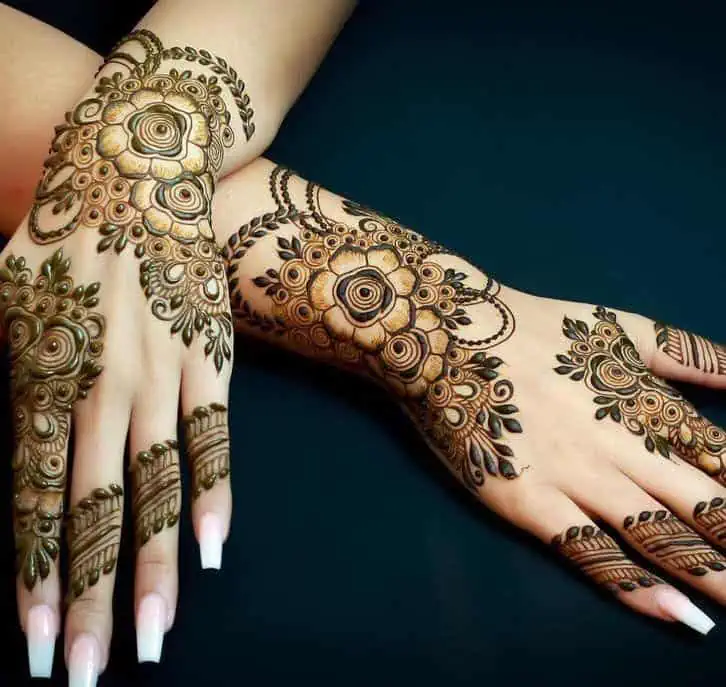 Best Mehndi Designs for Holi