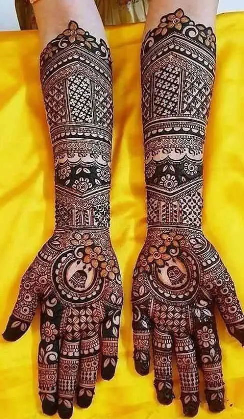 Best Mehndi Designs for Holi