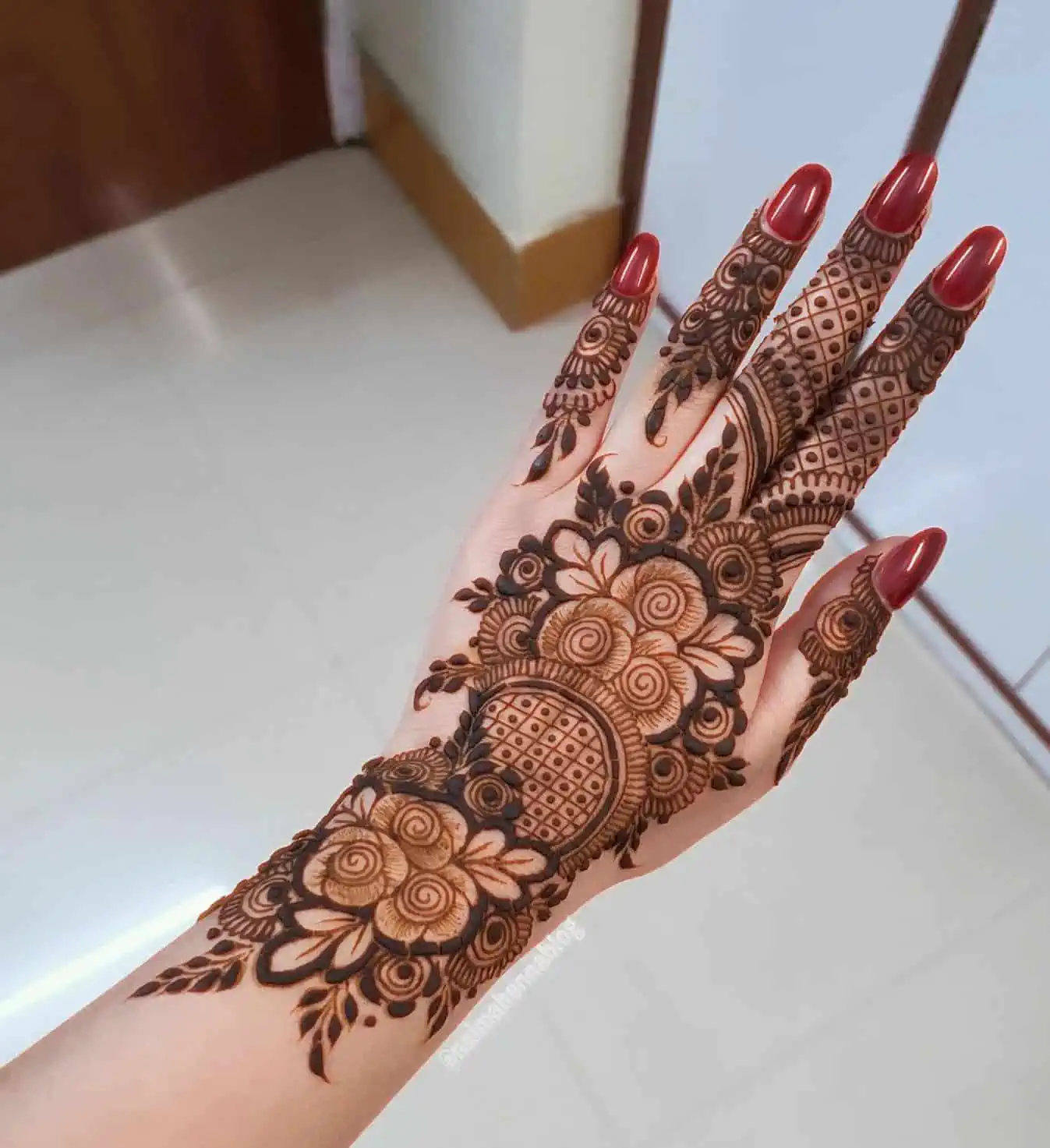 Stylish Mehndi Design 2024