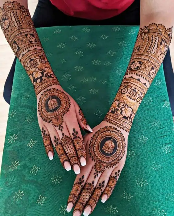 Best Full Hand Mehndi Designs