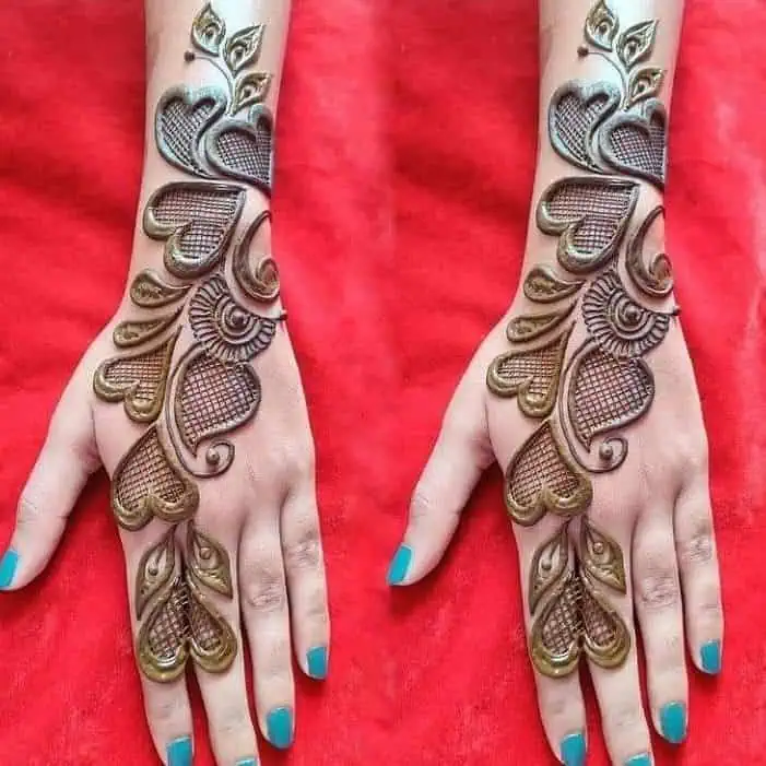 Simple and Plain Mehndi Design