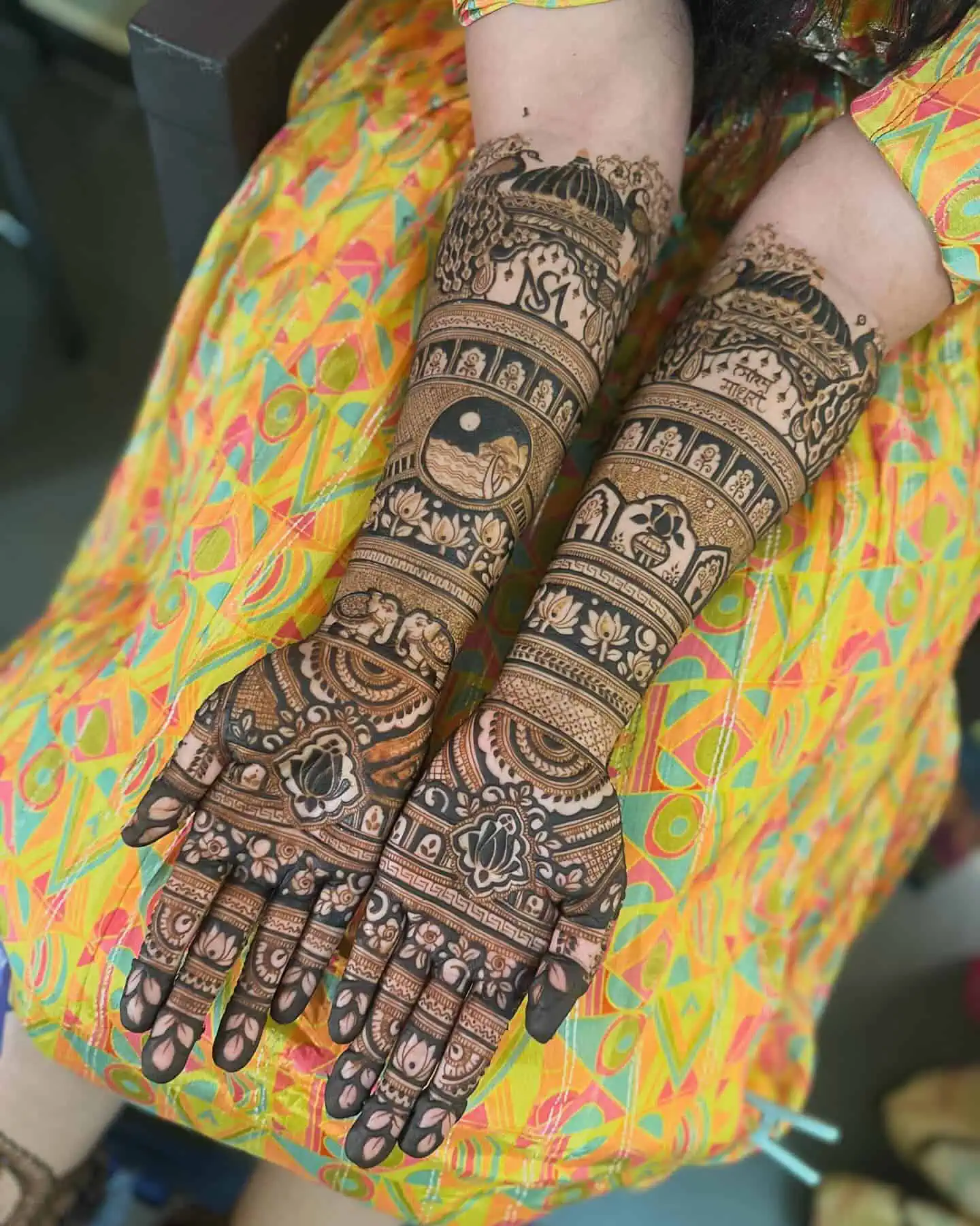 Latest Dulhan Mehndi Designs