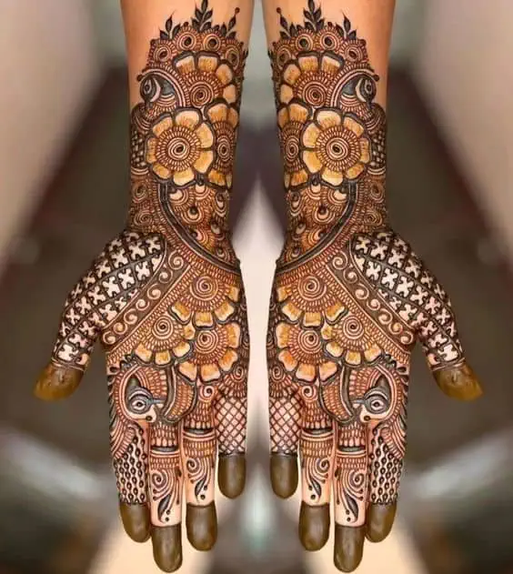 New Beautiful Mehndi Designs