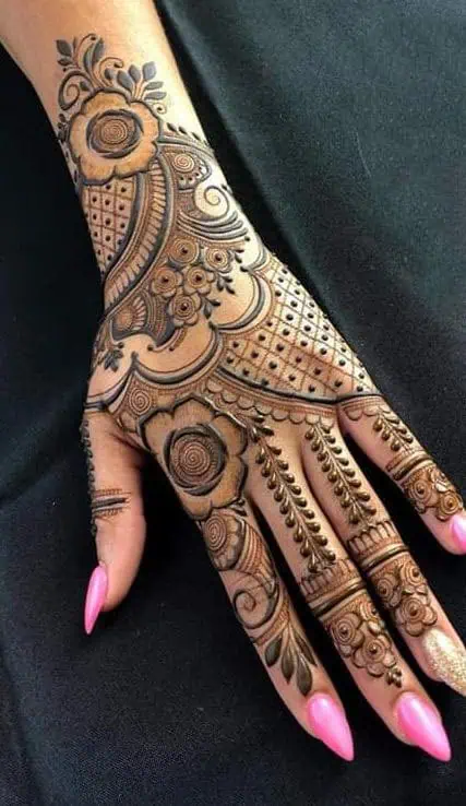 New Beautiful Mehndi Designs