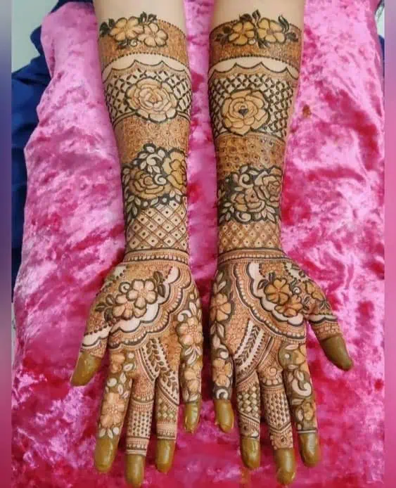 Mehndi Designs for Front and Back Hand