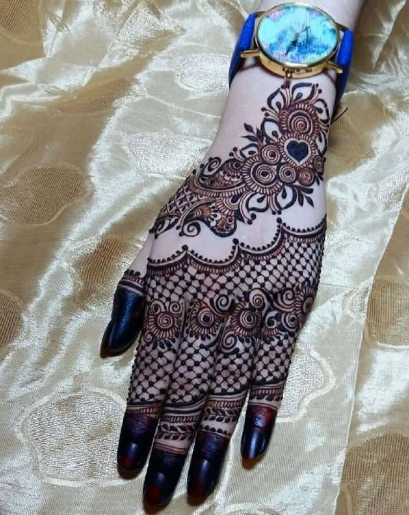 Mehndi Designs for Front and Back Hand