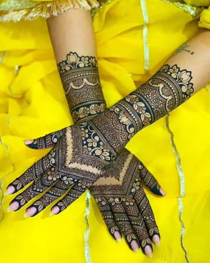 Mehndi Designs for Front and Back Hand