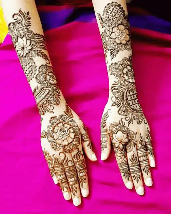 Mehndi Designs for Front and Back Hand