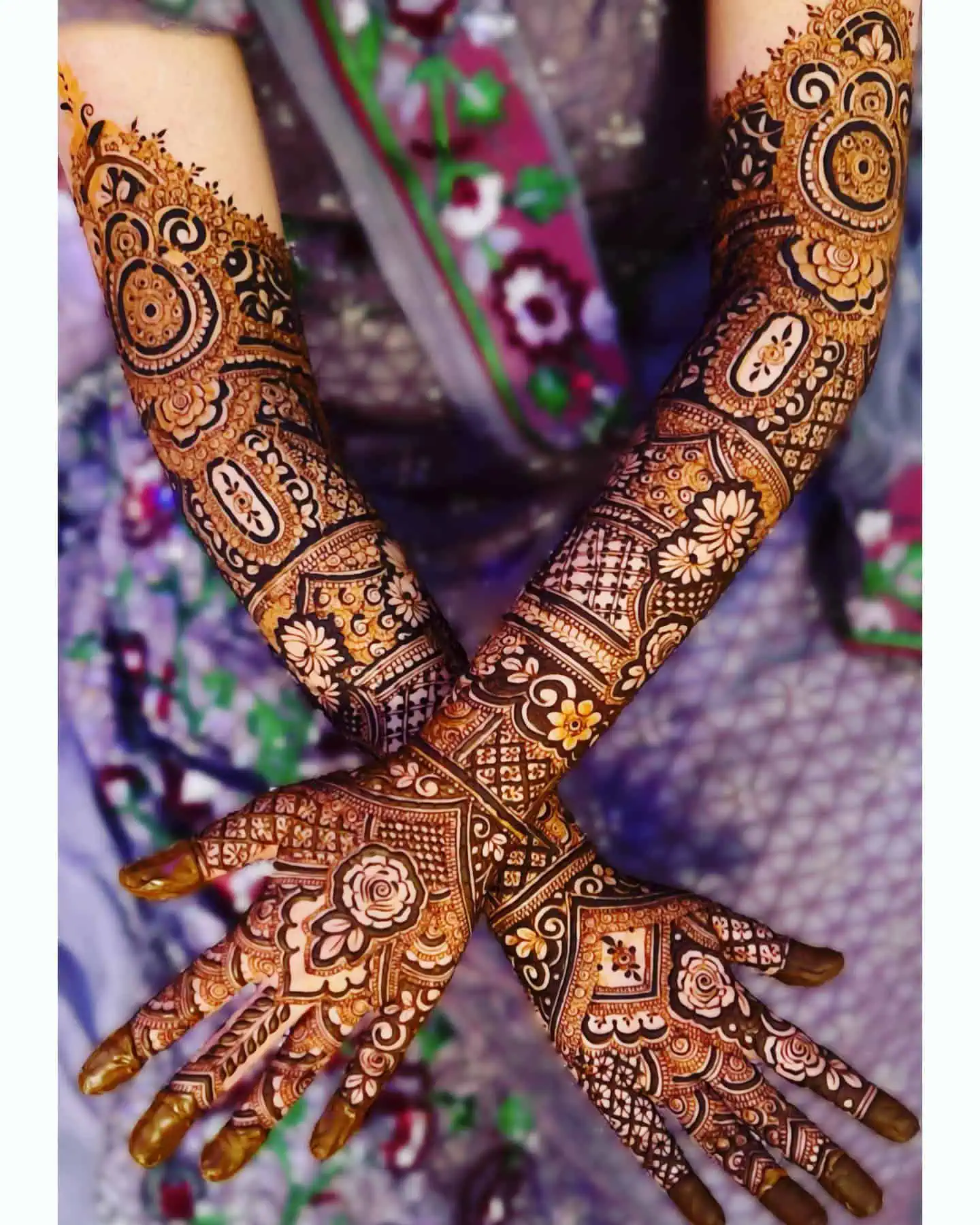 Pakistani Mehndi Design for Bridal