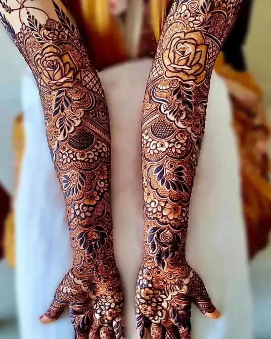 Pakistani Mehndi Design for Bridal