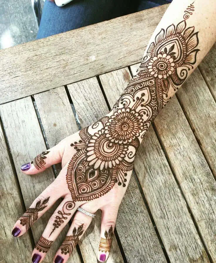  Full Hand Mehendi 